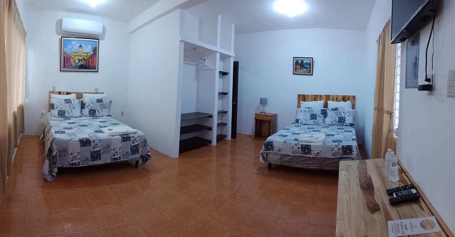 Apartamentos Mundo Maya Habitaciones Flores Ngoại thất bức ảnh