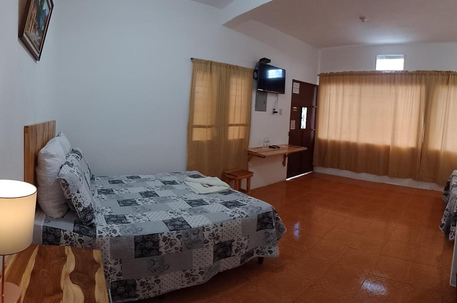 Apartamentos Mundo Maya Habitaciones Flores Ngoại thất bức ảnh